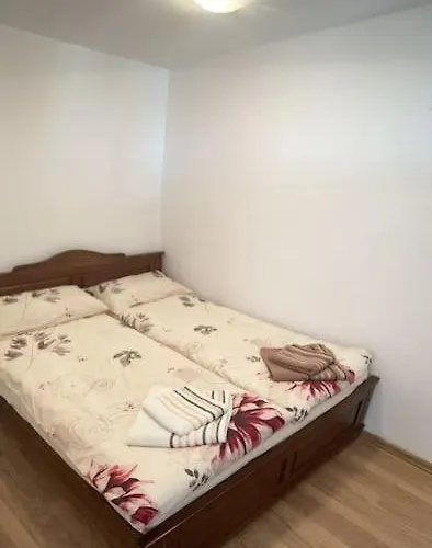 Danik River Glaznel *